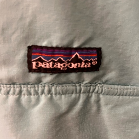 Patagonia Men's Light Blue Hooded Raincoat - Picture 2 of 7